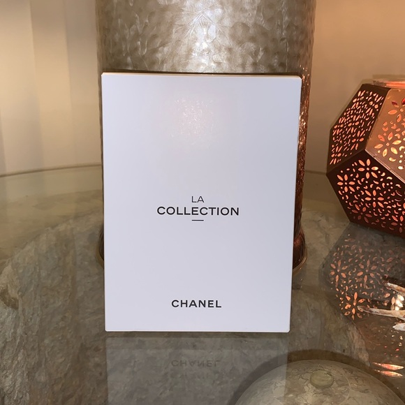 CHANEL LA COLLECTION Sticky Notes & Pencil Set Limited Edition